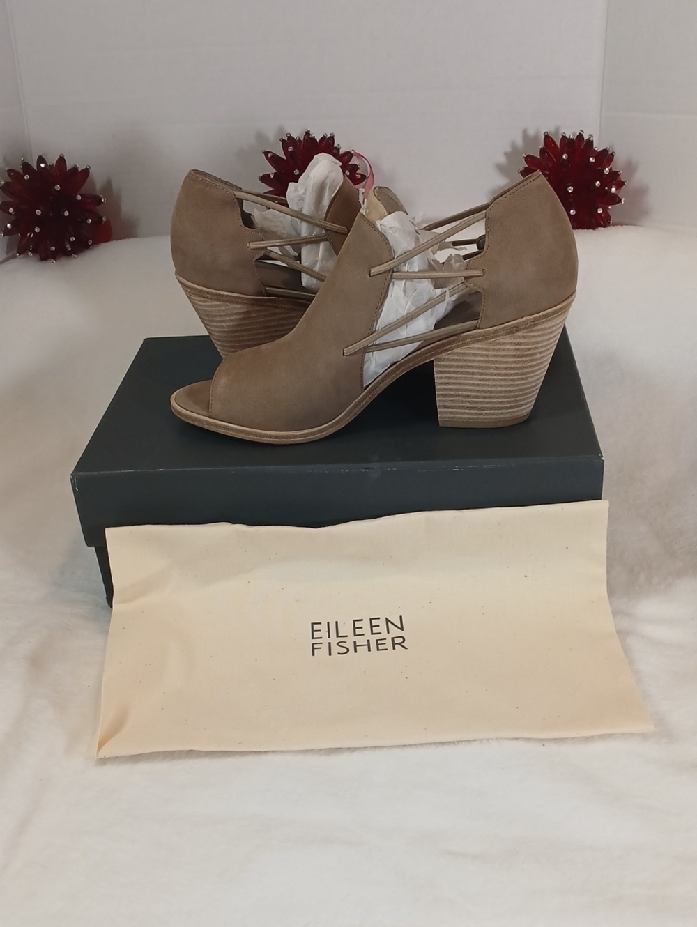 Eileen Fisher Nikki Taupe Suede Peep-Toe Block Heel Sandals  Sz 9.5 NWOT